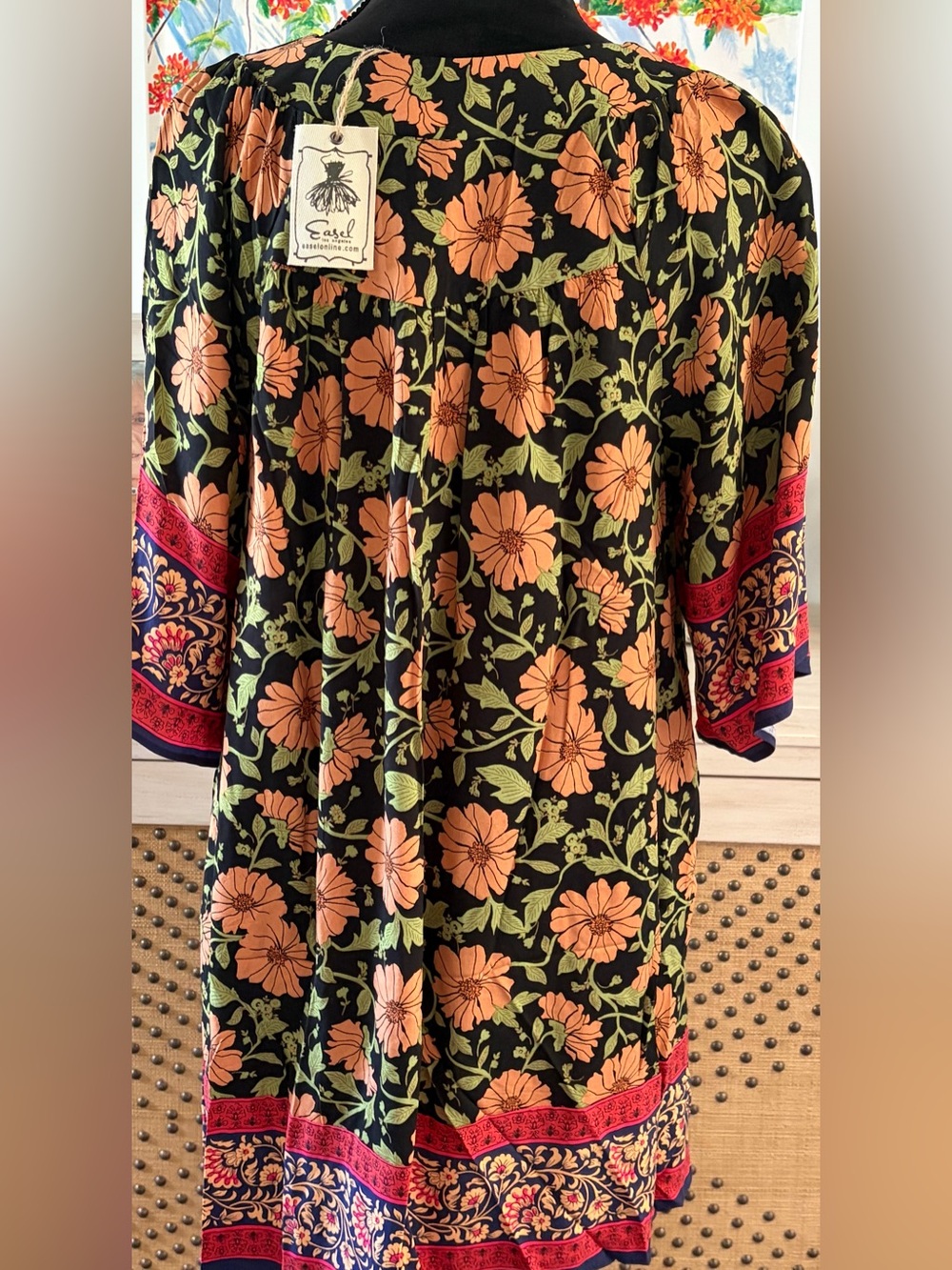 NWT Easel Size Small Floral Dress - Picture 3 of 5